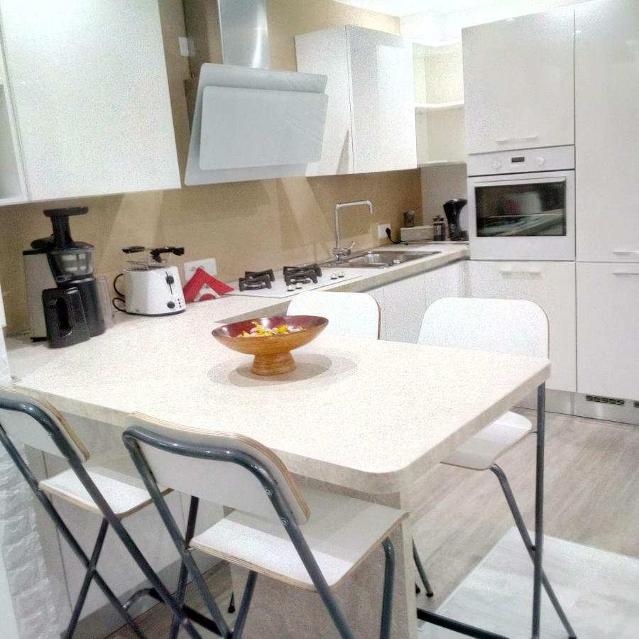 Casa Akira Apartment Рива дел Гарда Екстериор снимка