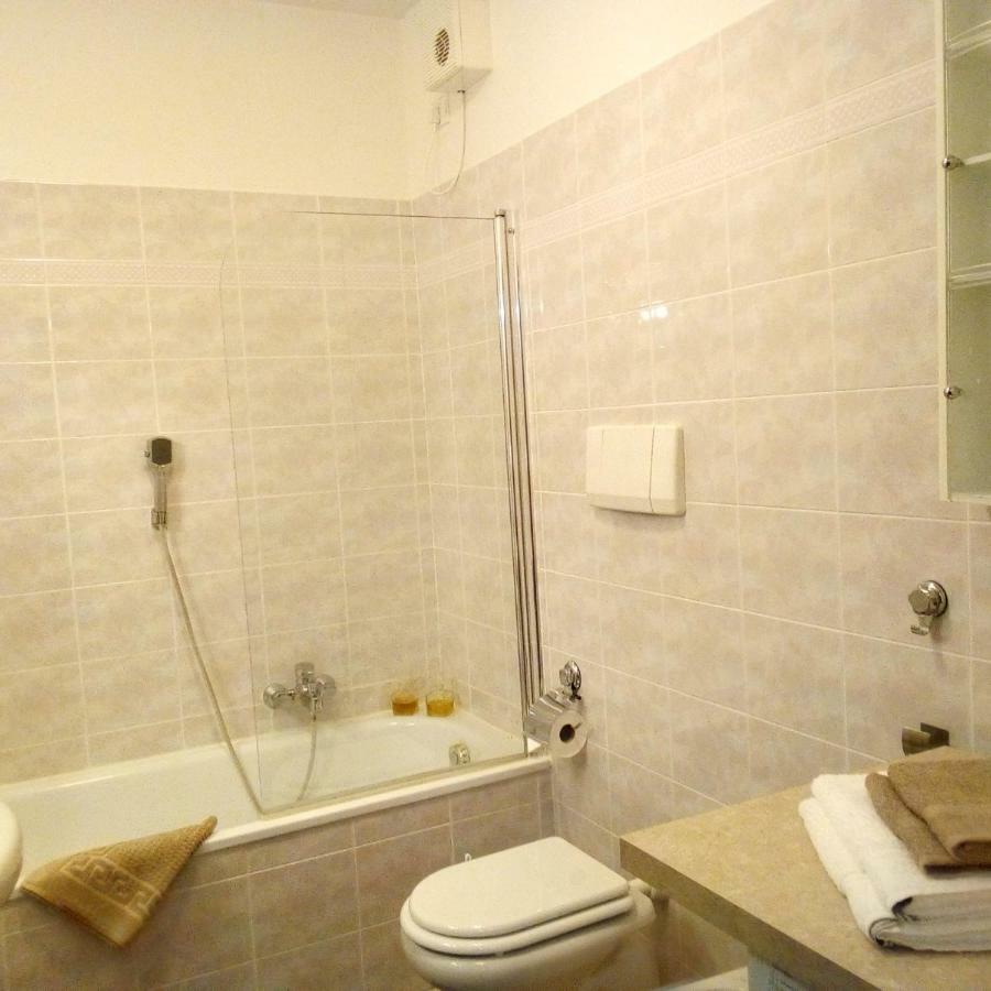 Casa Akira Apartment Рива дел Гарда Екстериор снимка
